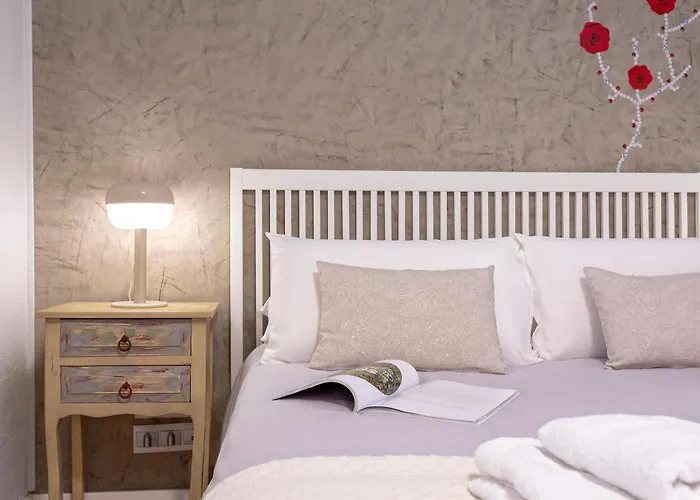 Coqueto Apartamento Junto A Calle Larios By Rent Me