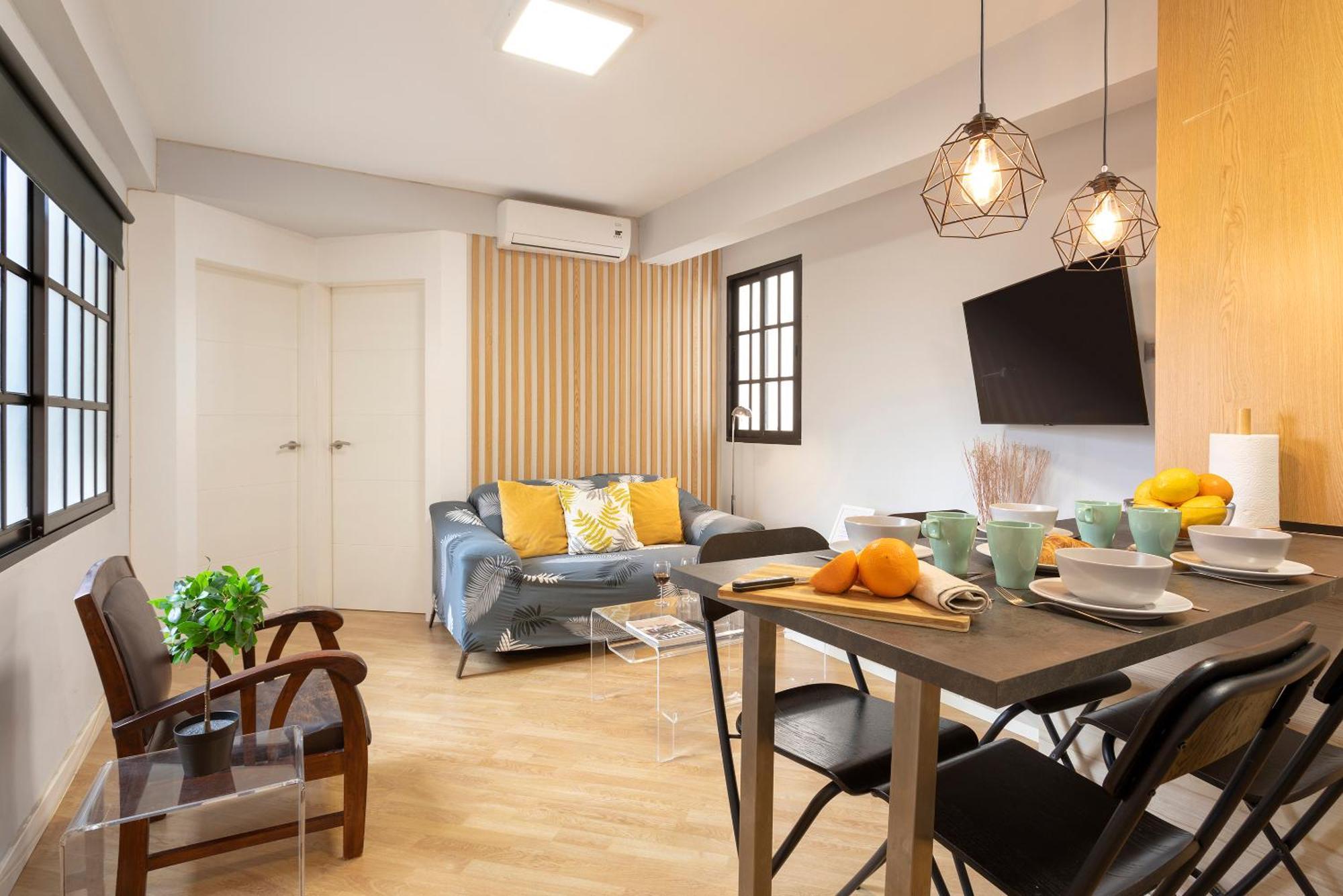 Coqueto Junto A Calle Larios By Rent Me Appartamento *